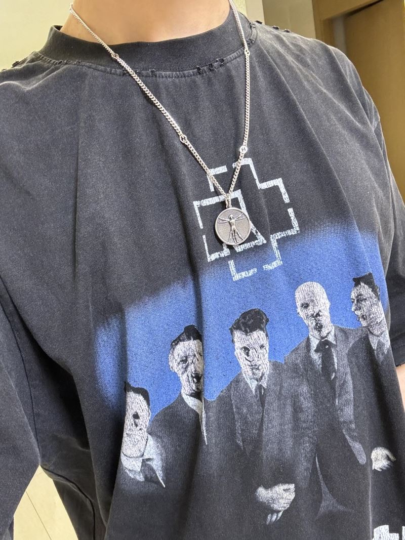 Gvc*1 necklaces